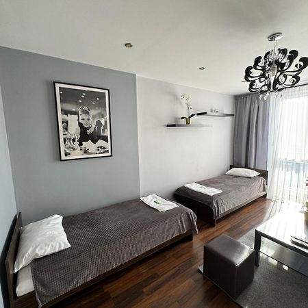 Apartament Sandra Келце Екстериор снимка