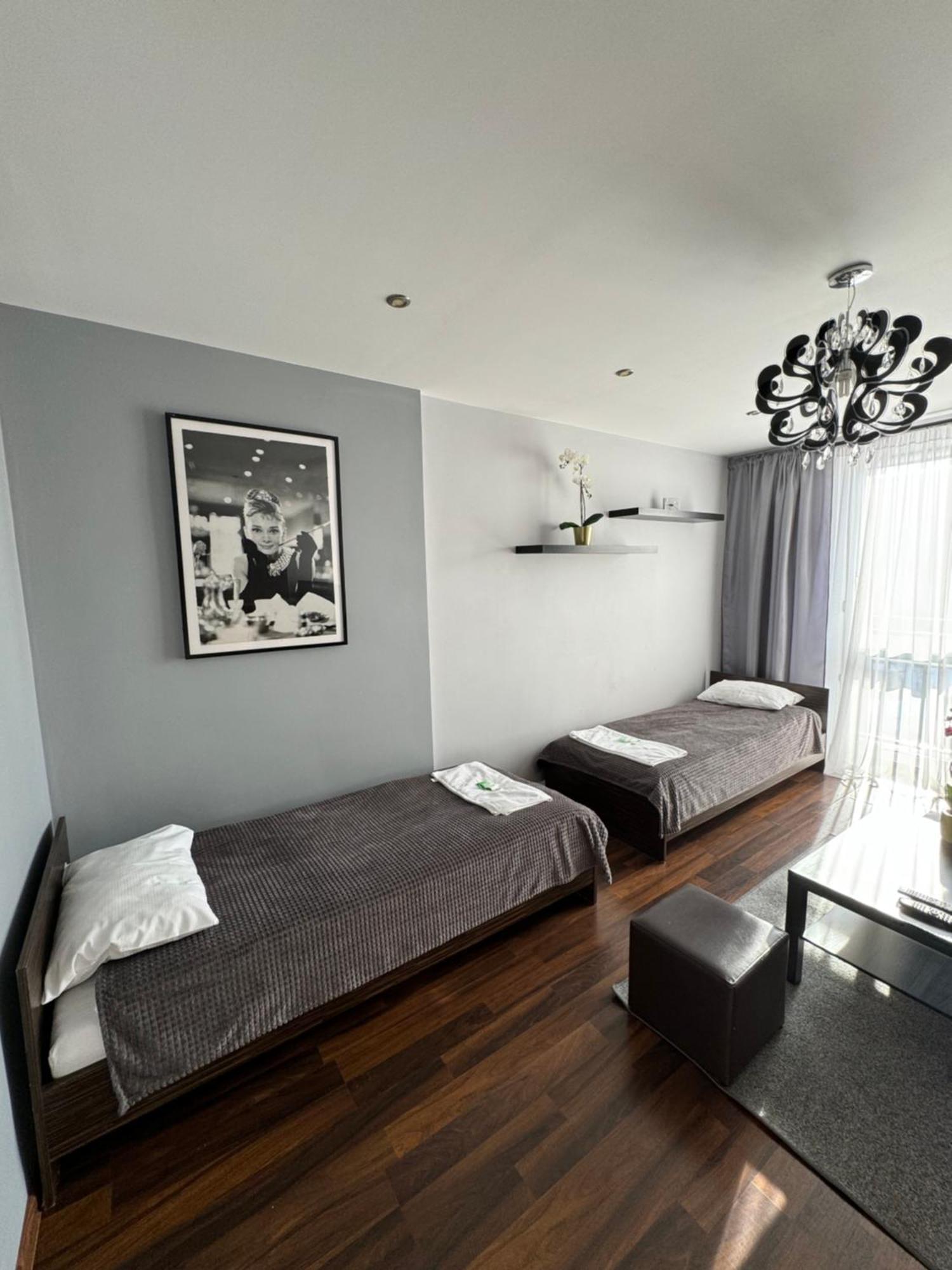 Apartament Sandra Келце Екстериор снимка