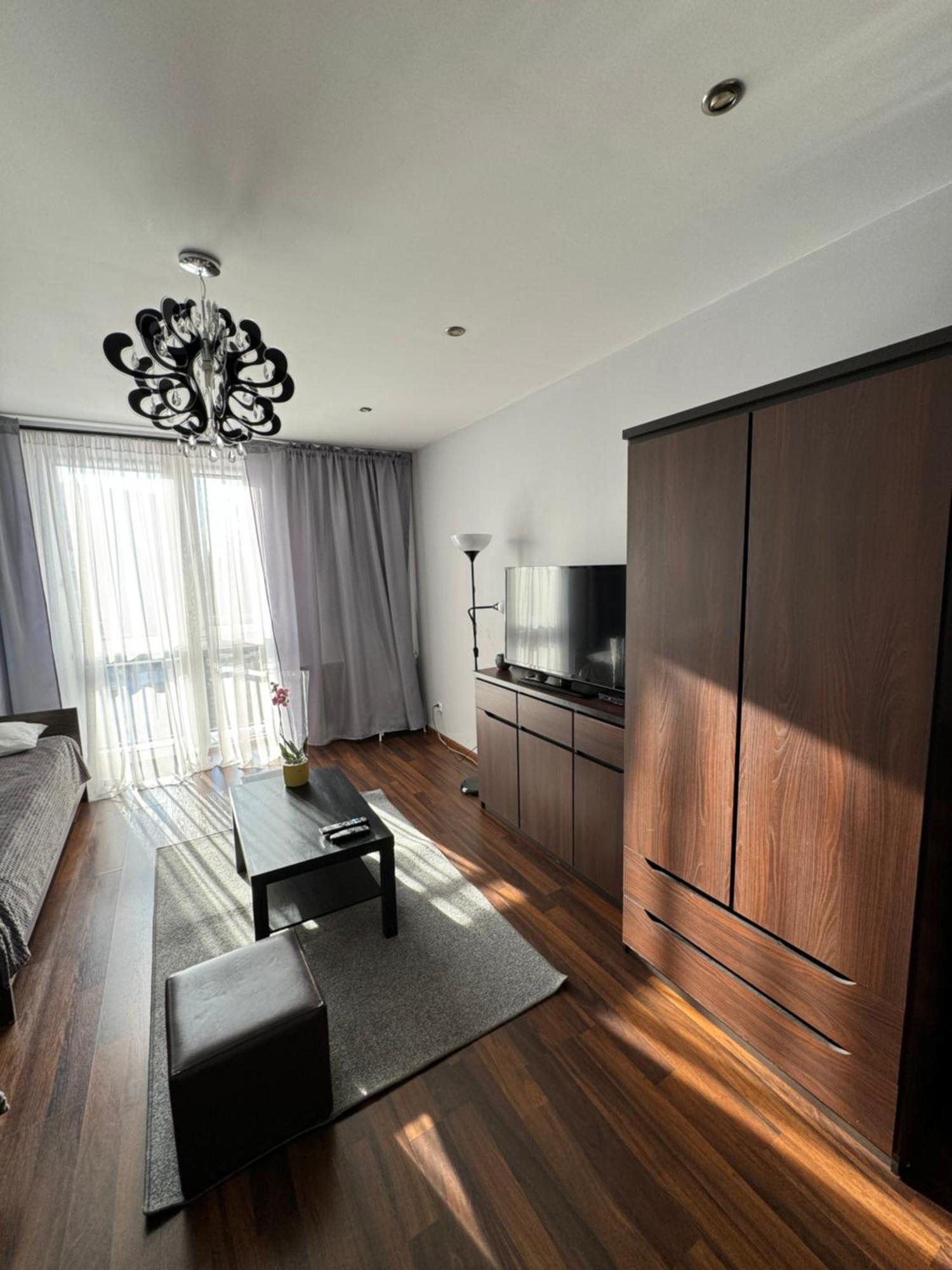 Apartament Sandra Келце Екстериор снимка